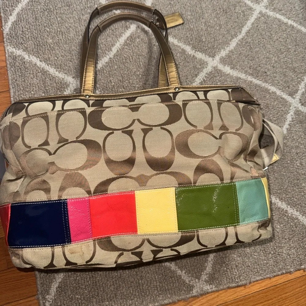 Coach discover elegance
